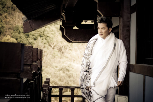 Đ&agrave;m Vĩnh Hưng l&atilde;ng tử Trung Hoa